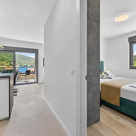 Lux Maris Apartment